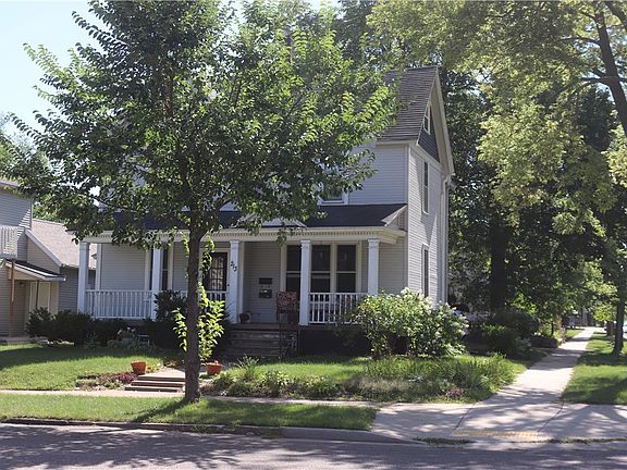 2nd image of 213 Fulton Street #2