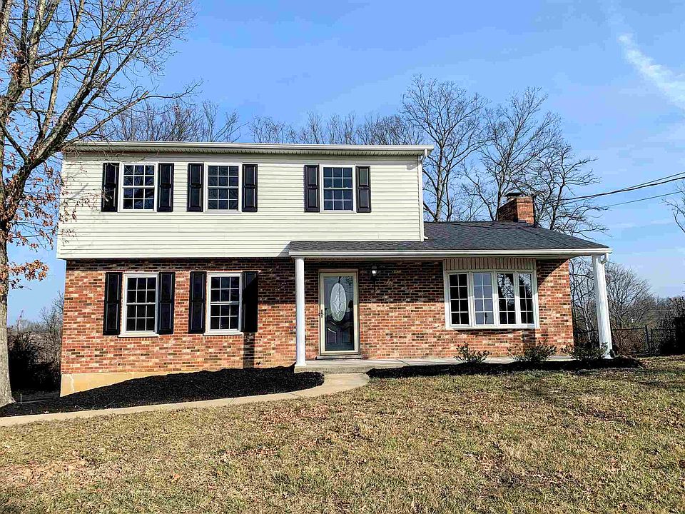 1st image of 32 Sherwood Dr