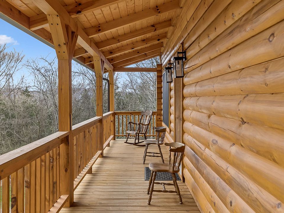 7th image of this home