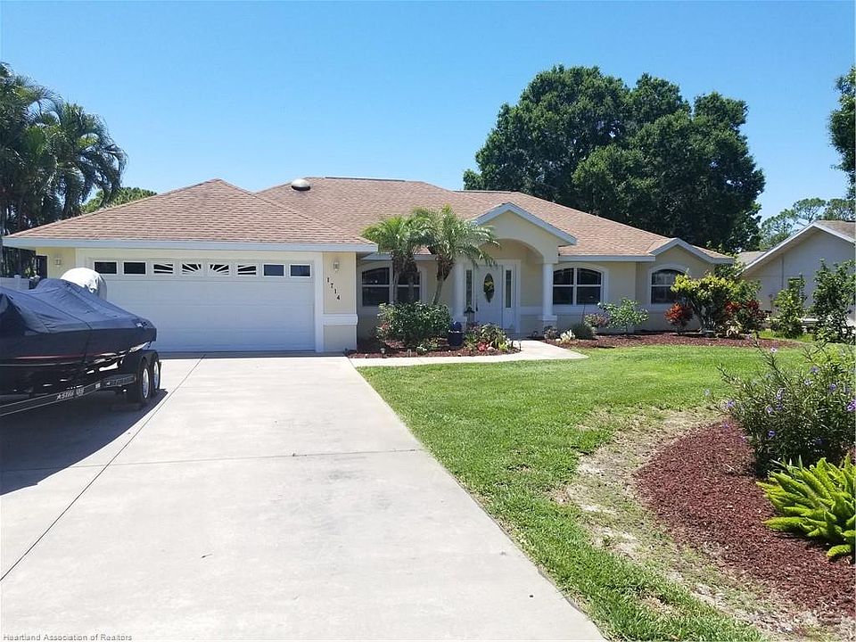 1st image of 1714 Amber Ln