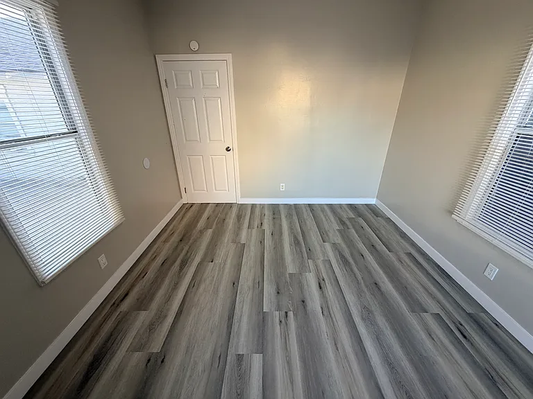 531 N Virginia Ct #531 — Photo 8