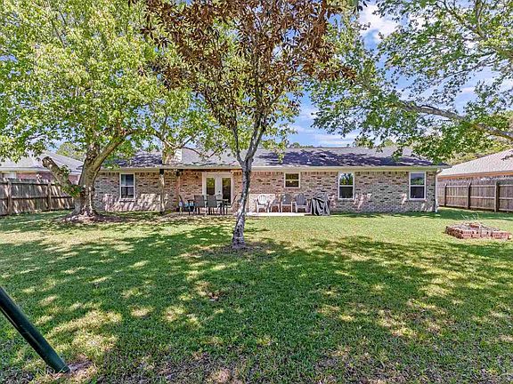 4th image of 1433 Little Creek Dr