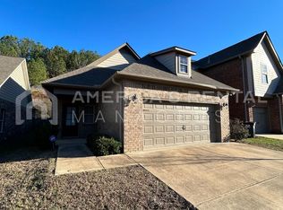 5548 Park Side Rd, Hoover, AL 35244