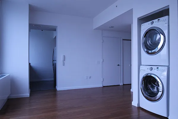 Rented by The Dermot Realty Management Company | media 4