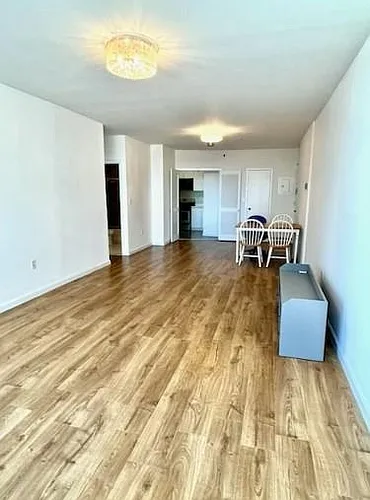 45 River Dr S #907 Photo 1