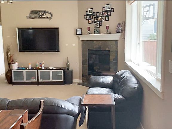 4th image of 1848 Miller Dr