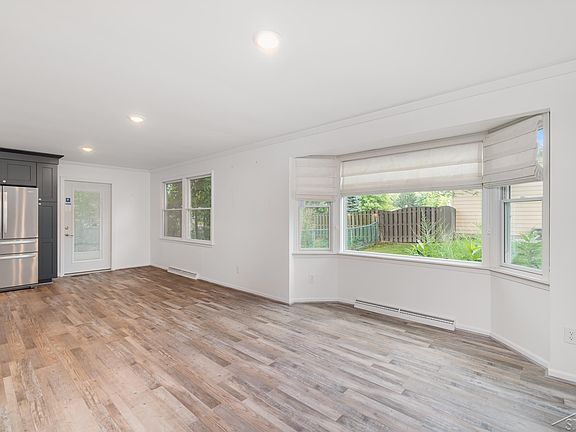 5th image of 5481 S Glen Oak Dr