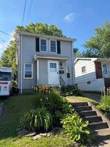1027 W 32nd St, Erie, PA, 16508