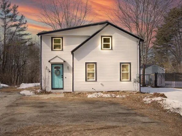 10 Hogan Road, Lewiston, ME 04240