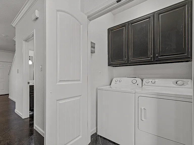 Laundry| Deerfield Crossing | Townhome