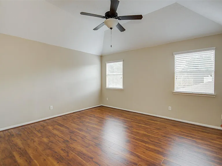 1803 Senca Springs Ct — Photo 38