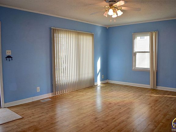 2nd image of 1105 NE Kellam Ave