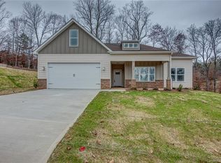 209 Cramerton Mills Pkwy, Cramerton, NC 28032