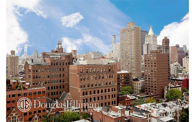 Sold by Douglas Elliman | media 8