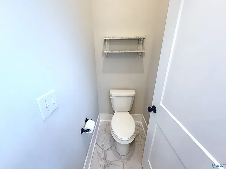 215 Saint Louis St — Photo 21