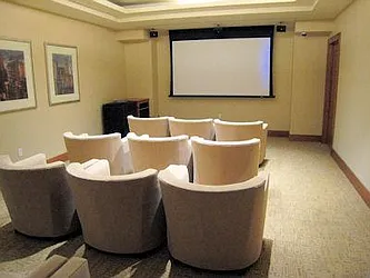 Rented by R New York