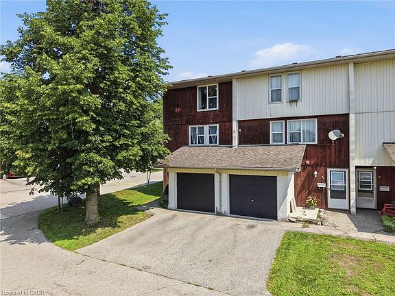 2nd image of 135 Chalmers St S #93
