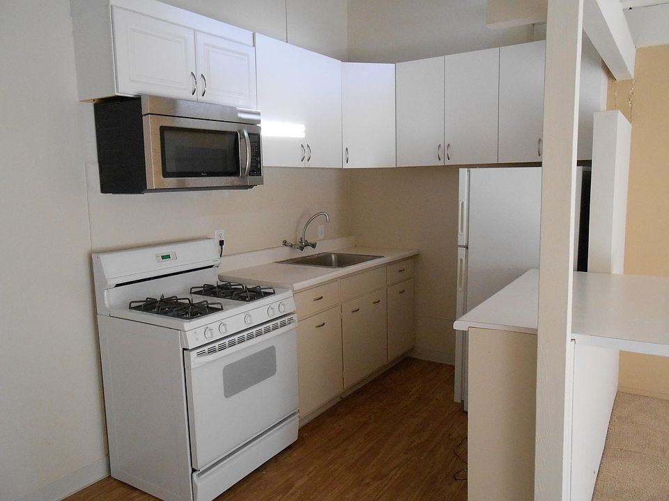 1st image of 751 Layne Ct APT 14
