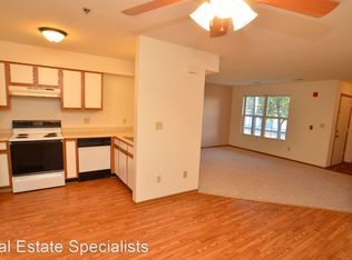 17975 W Greenfield Ave APT 12, New Berlin, WI 53146