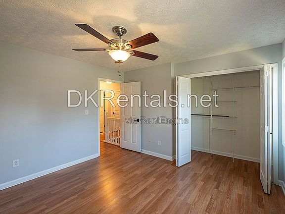 3rd image of 114 Eagle Glen Dr