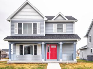 1116 Spring Brook Dr, Burlington, WI 53105