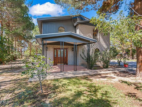 4th image of 442 Escalante Dr
