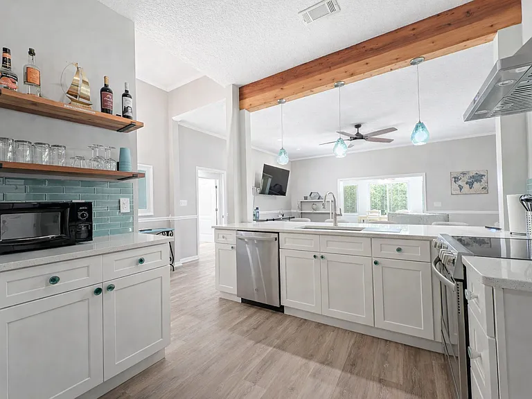 131 Barrier Isle Dr — Photo 7
