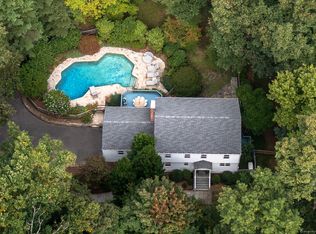 21 Cavalry Rd, Weston, CT 06883