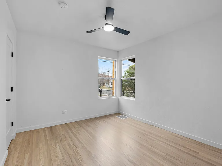 1340 E Vassar Ave — Photo 16