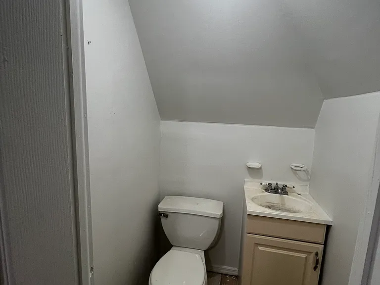 1780 Marmion Ave #2 — Photo 5