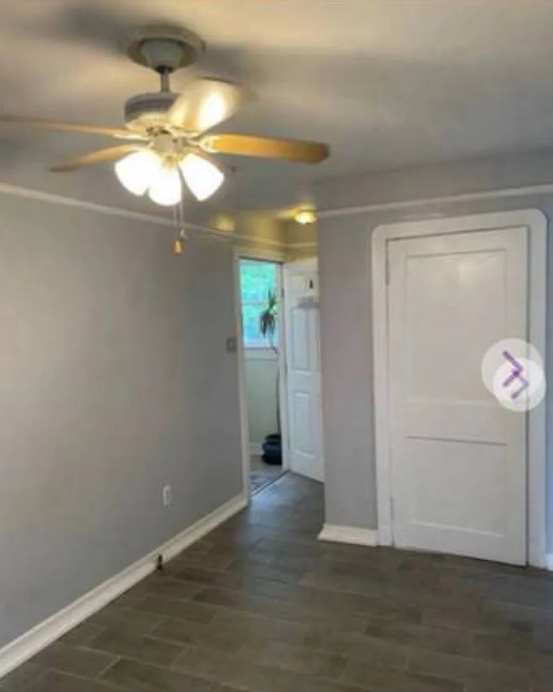 1115 Friscoville Ave — Photo 2