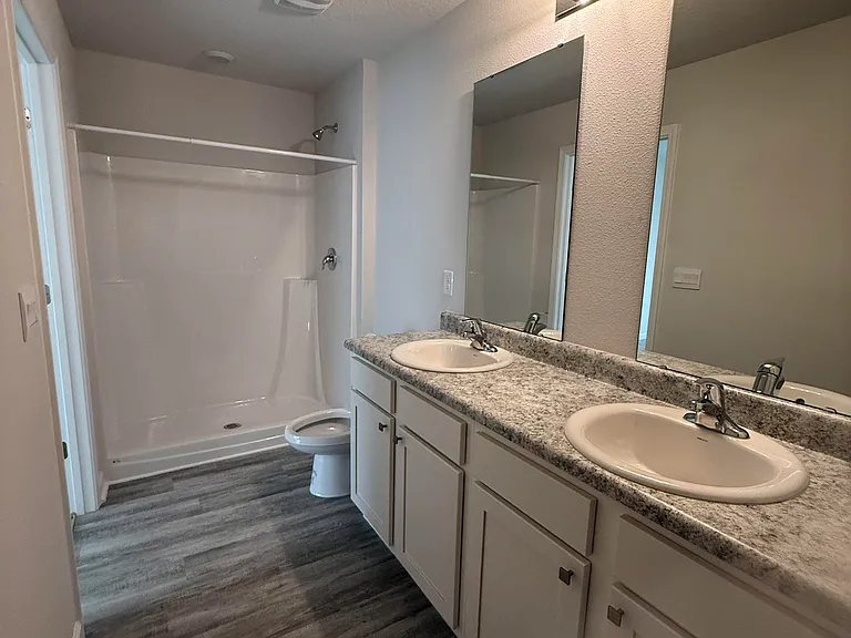 4335 Redbay Ct — Photo 9