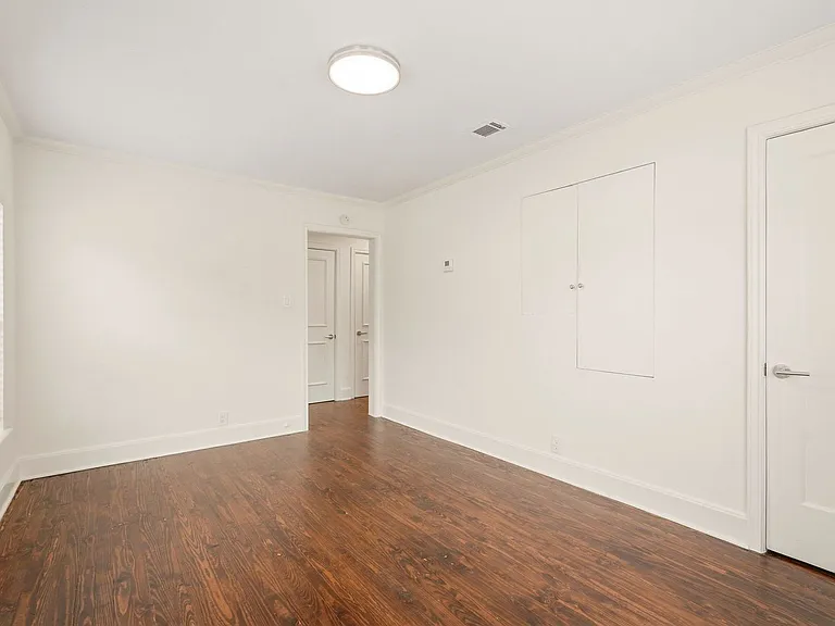 612 W Alabama St #1/2 — Photo 18