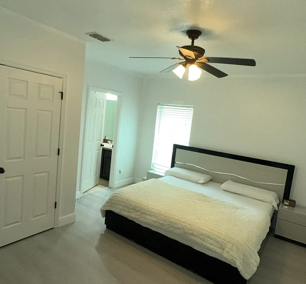 5 bed, 3.5 bath, 2785 sqft, $1,250 — Photo 3