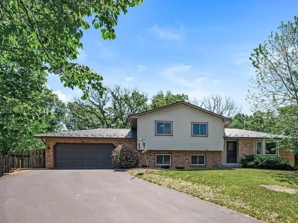 12221 Larch Cir NW, Coon Rapids, MN 55448