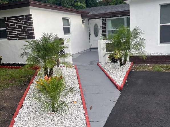 7320 Shalimar St, Hollywood, FL 33023