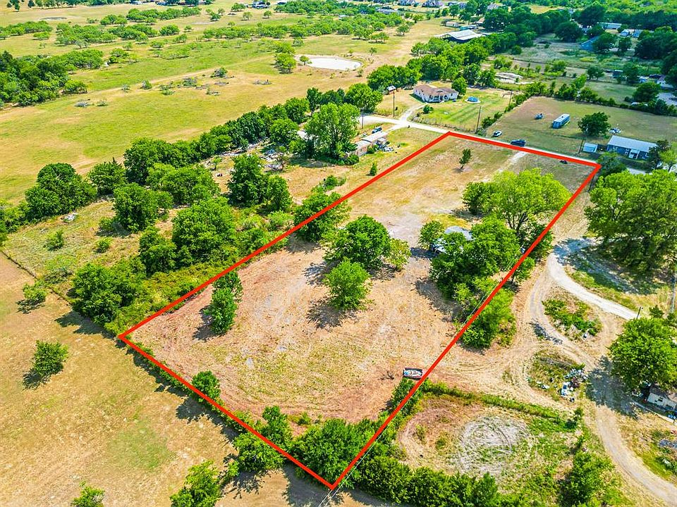 1st image of 527 SE County Road 3015