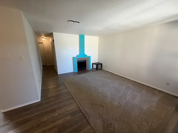 14 Bent Tree Rd APT A, Roswell, NM 88201
