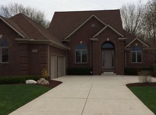 53920 County Line Rd, New Baltimore, MI 48047
