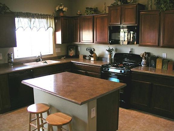 BLACK APPLIANCES