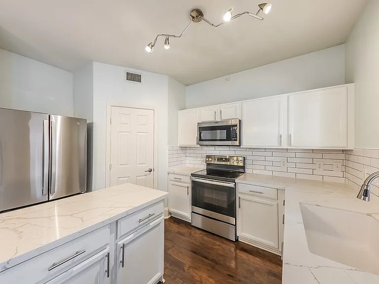 3019 W Perdido Way — Photo 8