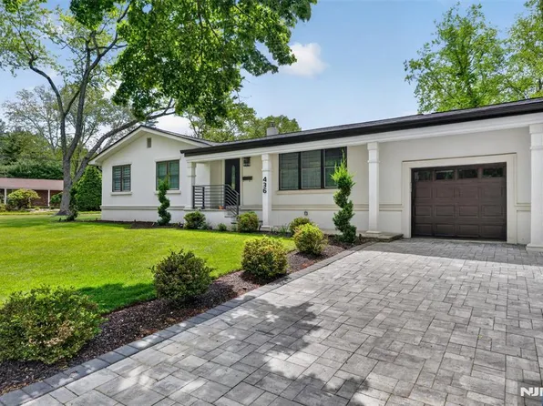 436 Ruckman Rd, Closter, NJ 07624