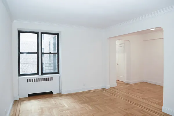 Sold by Compass | media 1