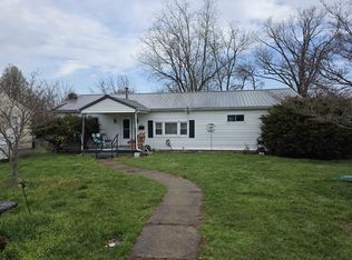 2949 Monroe St, Ashland, KY 41102