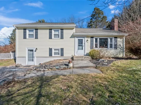 12 Sunnyview Drive, Vernon, CT 06066