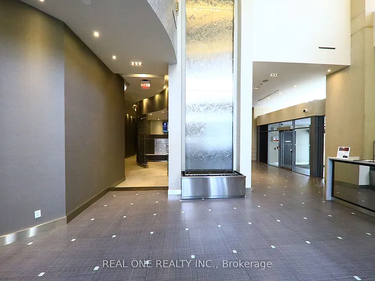 500 Sherbourne St #506 — Photo 7