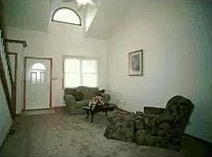 4th image of 230 Cambria Hill Dr