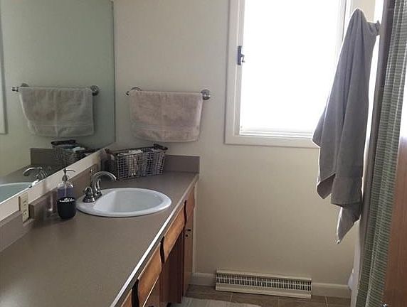 4th image of 2236 Fairview Pl