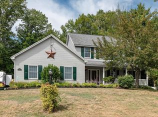 14 1/2 Yvonne St, Rochester, NH 03867