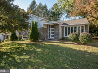 1209 Manoa Rd, Wynnewood, PA 19096